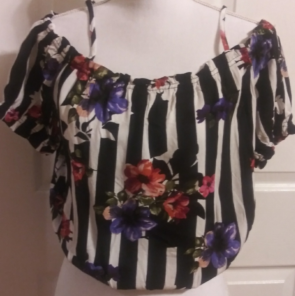 Floral crop top